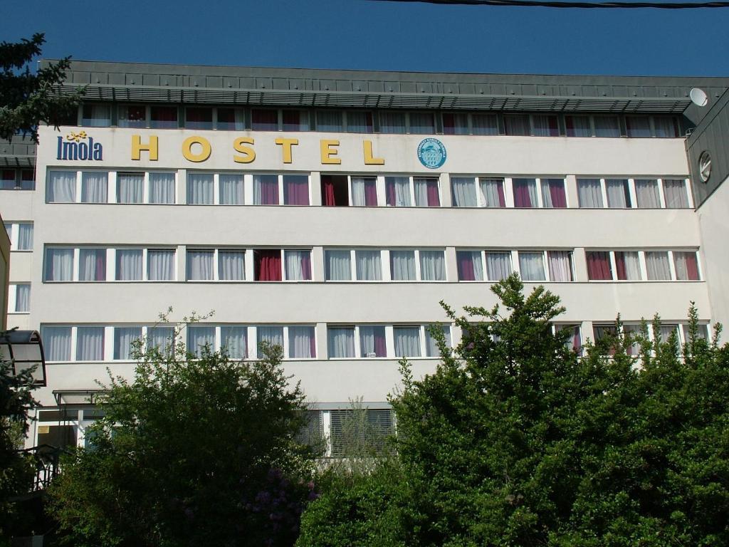 Imola Hostel Eger Esterno foto