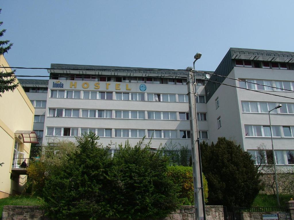Imola Hostel Eger Esterno foto